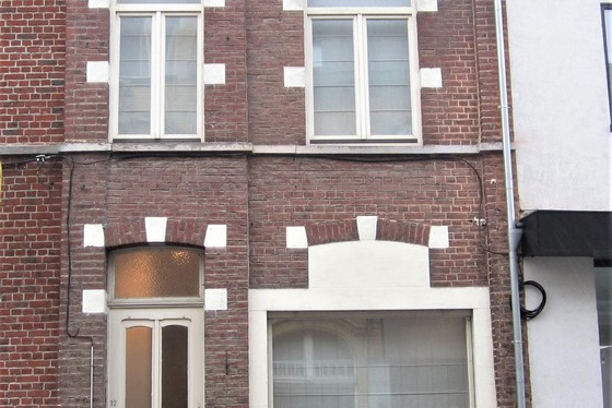 Charmante gerenoveerde burgerwoning op 281m² met zonnige tuin en terras. 