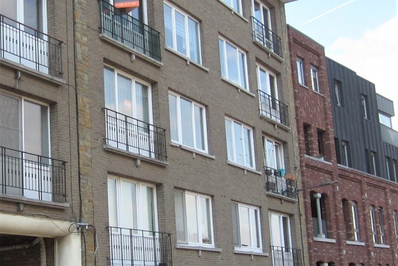 Prachtig zuid-gericht twee slaapkamer -appartement van 76m² !!!