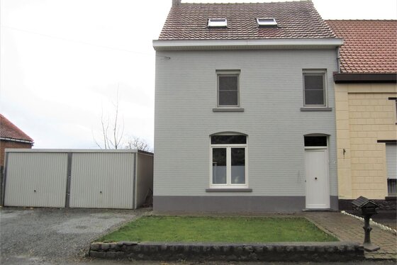 Charmant gerenoveerde woning op 542m² gelegen in het hartje van de Vlaamse Ardennen.