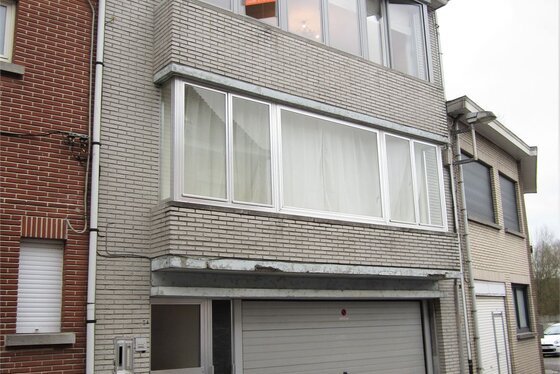 Prachtig gerenoveerd appartement van 93m² met terras 8m² en garage!!!