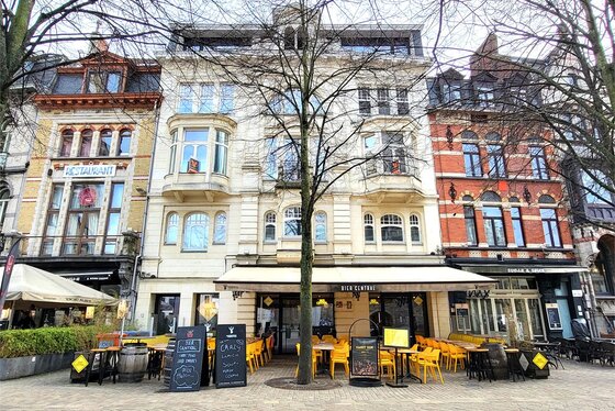 Prachtig energiezuinig appartement met 2 slaapkamers en zonnig balkon, in het centrum van de Stad Gent.