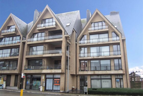 Prachtig lichtrijk appartement v 2005, 84m² gelegen op het gelijkvloers.