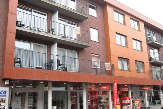 Prachtig appartement met lift, 85m², zuidgericht terras en autostaanplaats.
