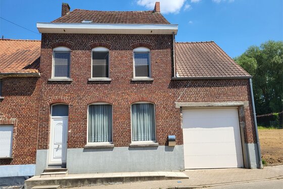 Prachtige burgerwoning op 275m² met garage en zonnige tuin!