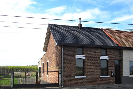 VERKOCHT OP 1ste BEZOEKDAG !