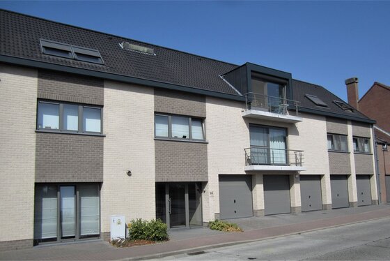 Prachtig twee slaapkamer-appartement van 2008, 97m² met garage, zonnig terrasje, zeer veel lichtinval !!!