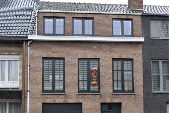 Charmante woning op 593m² met zonnige terrassen, tuin en landelijk uitzicht!